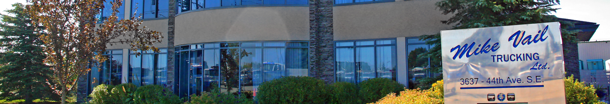 management banner